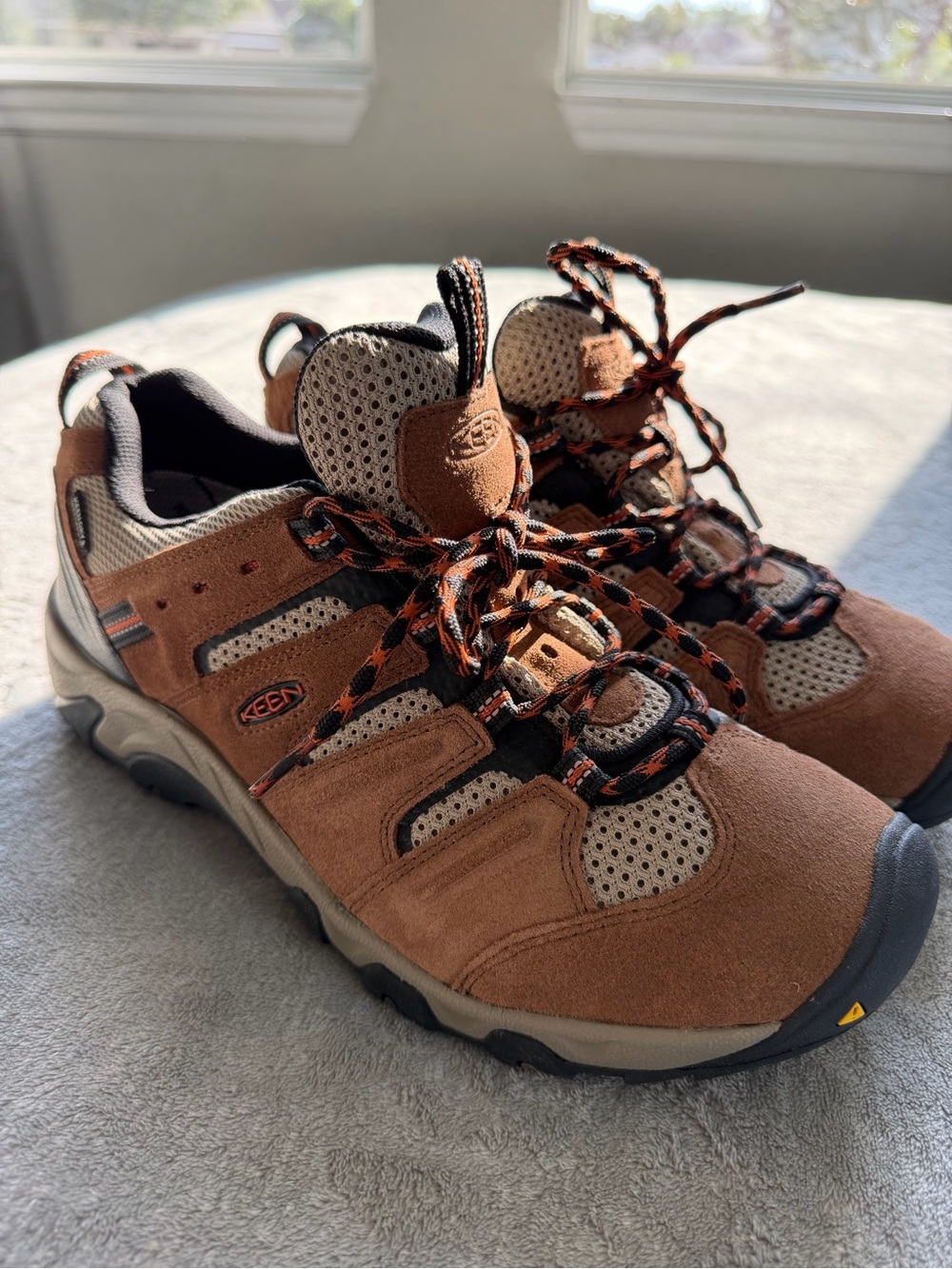 Keen Men's Brown and Tan Suede Trail Hiking Sneakers